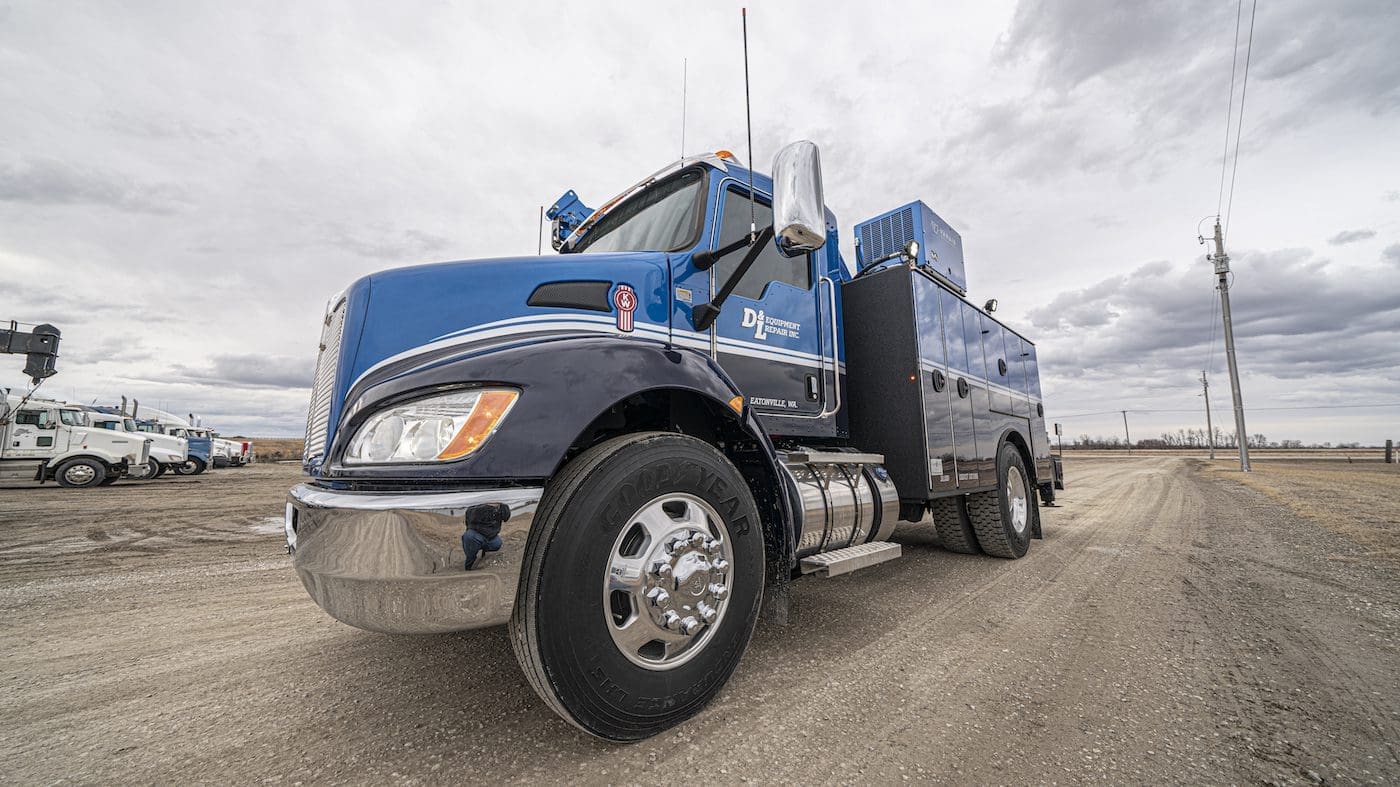 Kenworth mechaincs truck for equipment repair