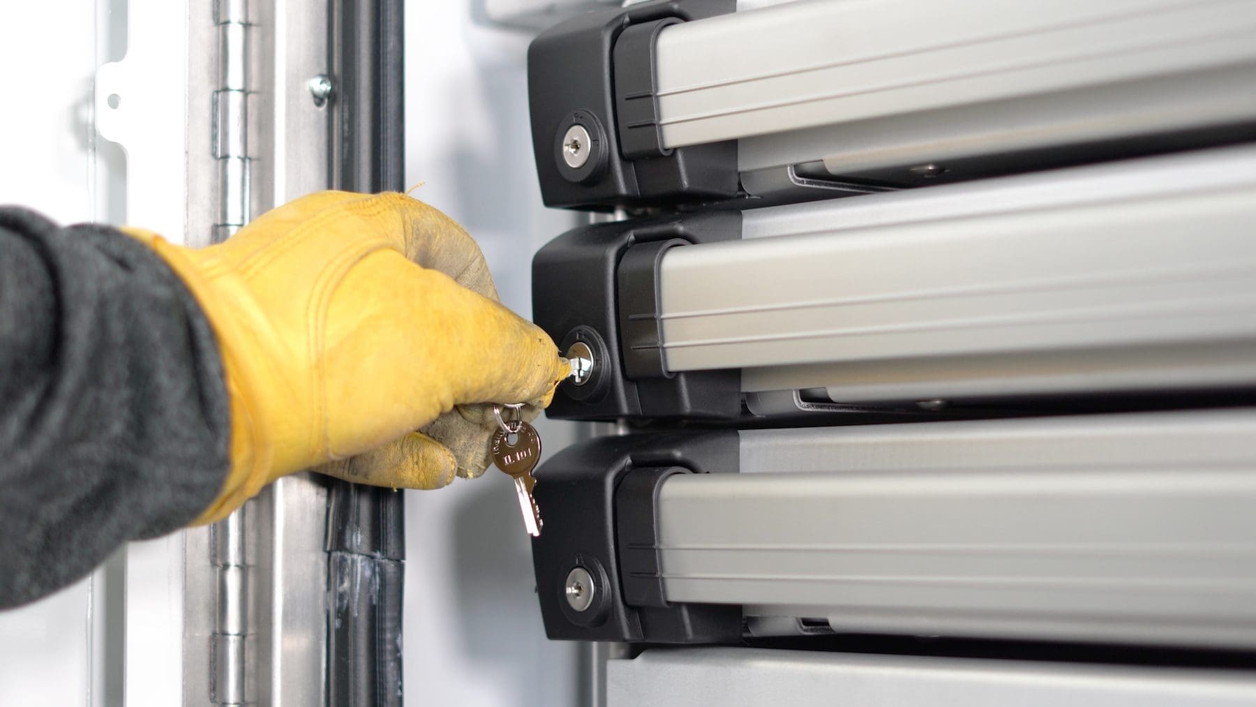 summit tool drawer with drawer lock