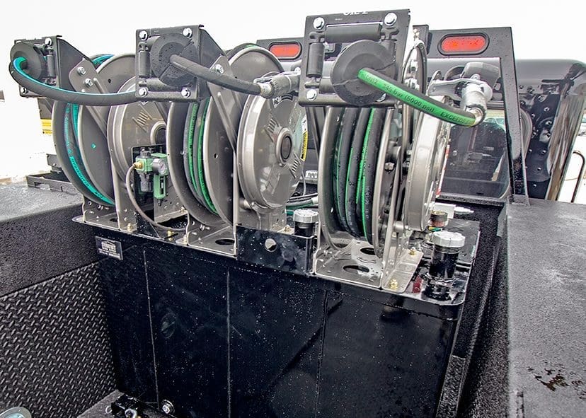 lube skid mounted in service truck bed