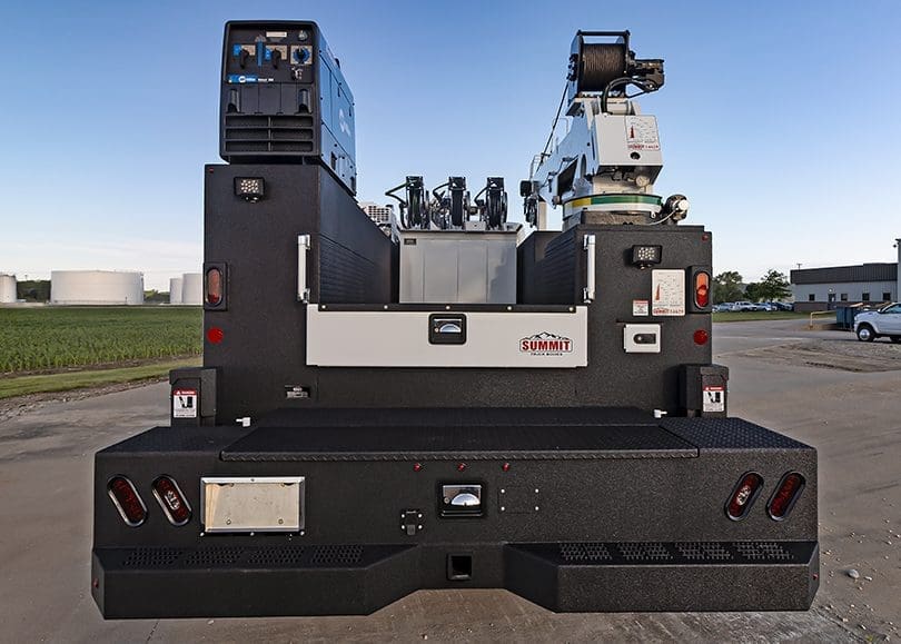 10 series custom bumper storage and lube skid Heavy duty truck body work bench bumper