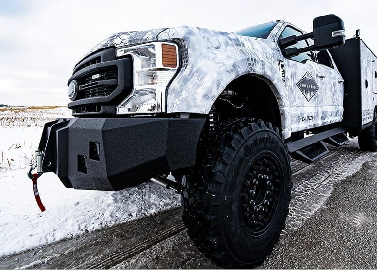 4x4 service truck wheels and tires