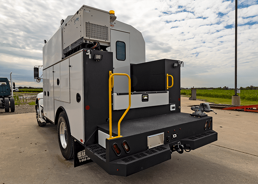 canopy body bumper with tool storage and side step with grab handle