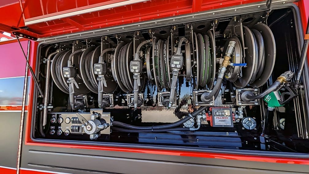 custom lube rack storage in side pack compartment