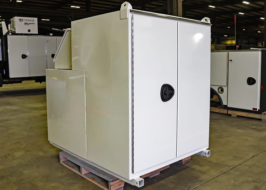 enclosed lube skid with one 40 gal waste oil tank