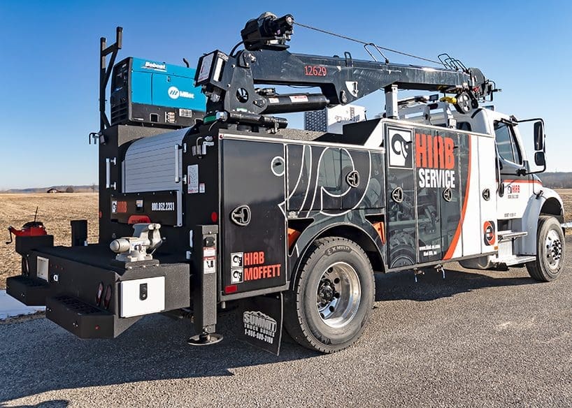 mobile service truck crane